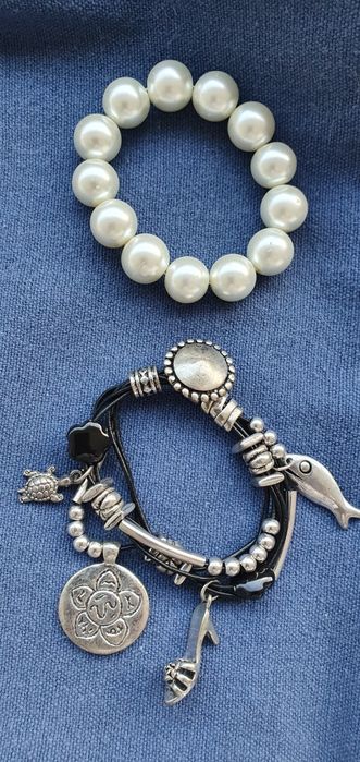 Colares/Puseiras/Anéis