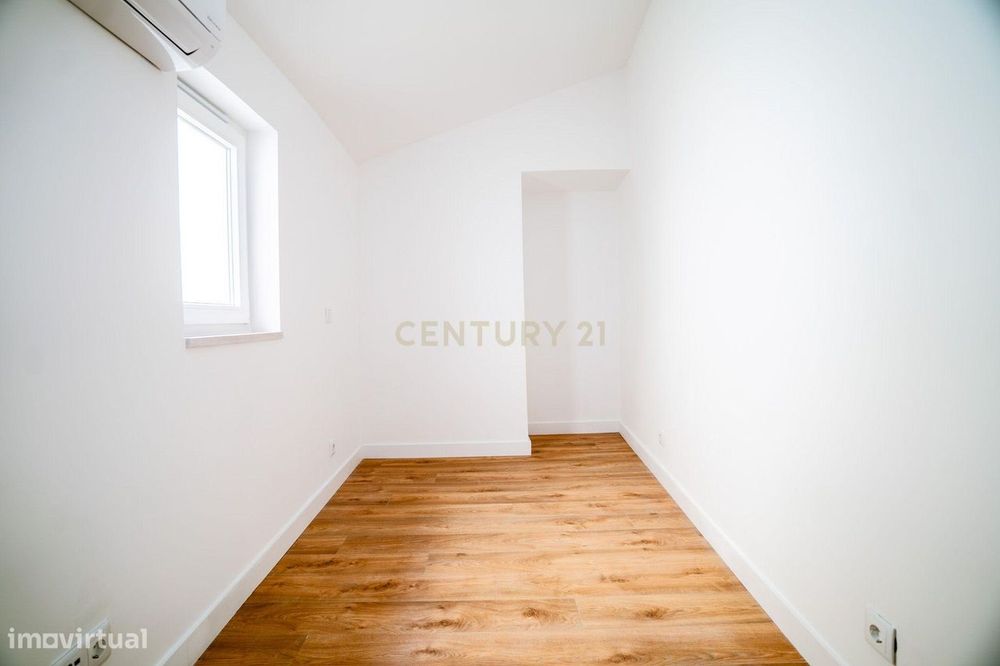 Apartamento T2 no Bairro Alto