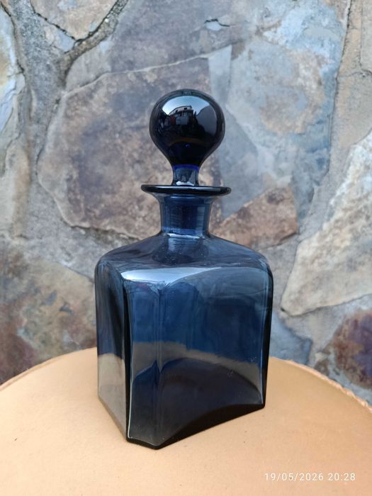 Garrafa Vidro Soprado Azul Cobalto Anos 40