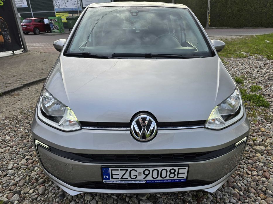 Volkswagen UP!--BOGATO Wyposażony--Mały PRZEBIEG--SUPER STAN--Ledy--