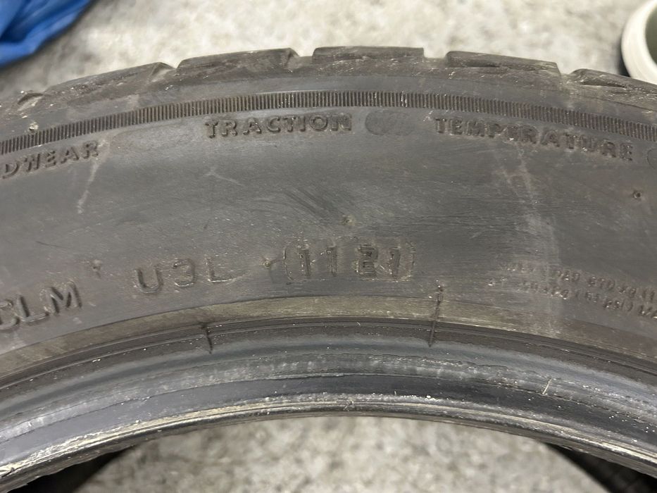 Komplet opon opony Bridgestone T005 Turanza  215 55 R17 94 V 4 sztuki
