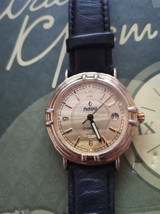 Продам годинник Рекорд