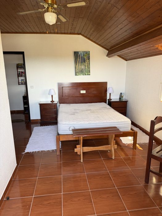 Alugo quarto suite