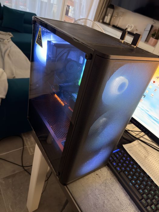 Gaming PC RTX 3070 Ti | i5-11400F | 32 GB RAM | SSD 1 TB | Wi-Fi | RGB | be quiet!