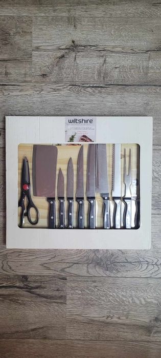 Zestaw noży kuchennych.11 sztuk
