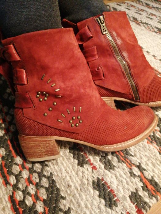Buty damskie firmy AS skórzane r41