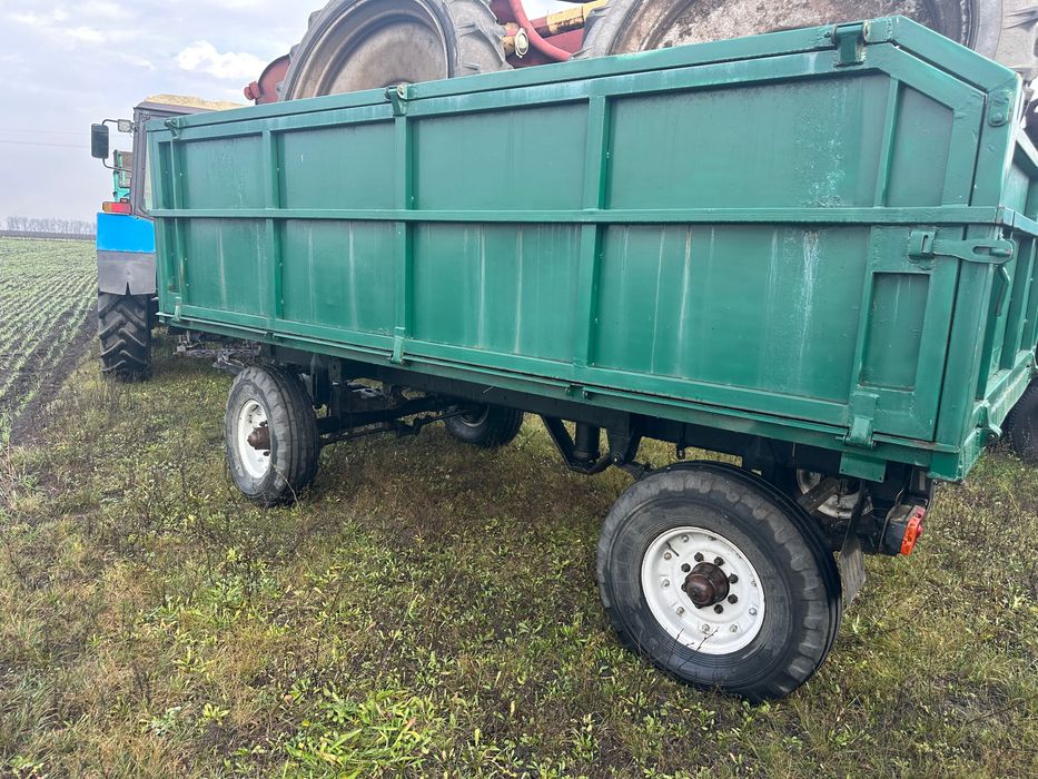 Продам прицеп 2птс4