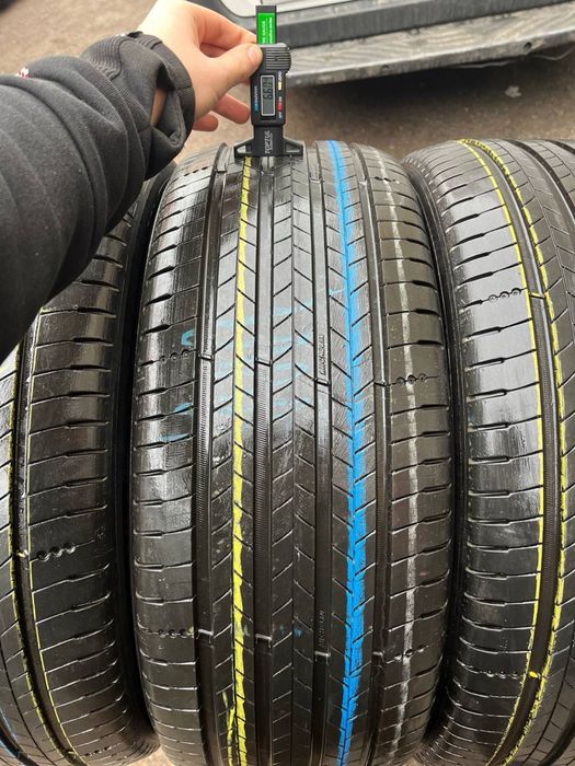 Шины бу 225 45 R 19 Michelin e-primacy 2 лето комплект резина