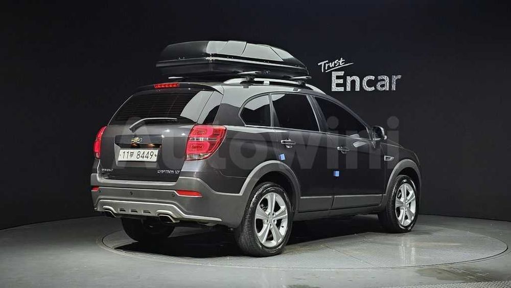 Chevrolet Captiva LT Premium