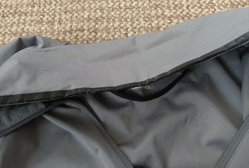 adidas techfit куртка ветровка для спорта оригинал (M)