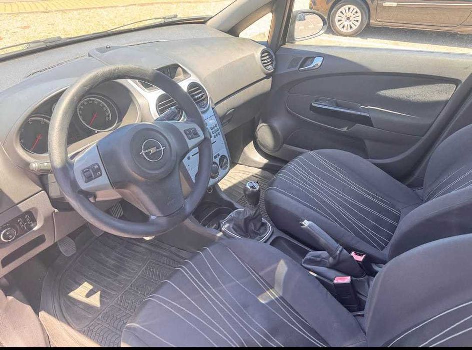 Opel corsa 1.2 ler anuncio 2009