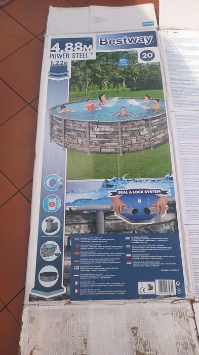 Duży basen ogrodowy stelażowy Bestway na całe lato!