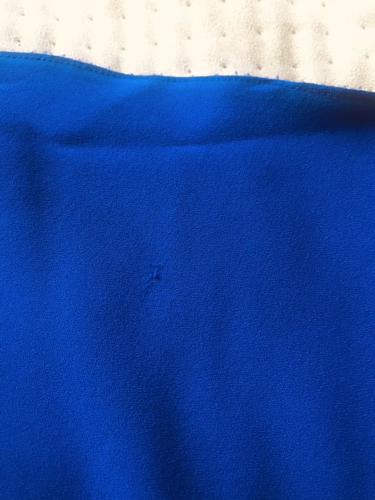 Suknia z rozcięciem