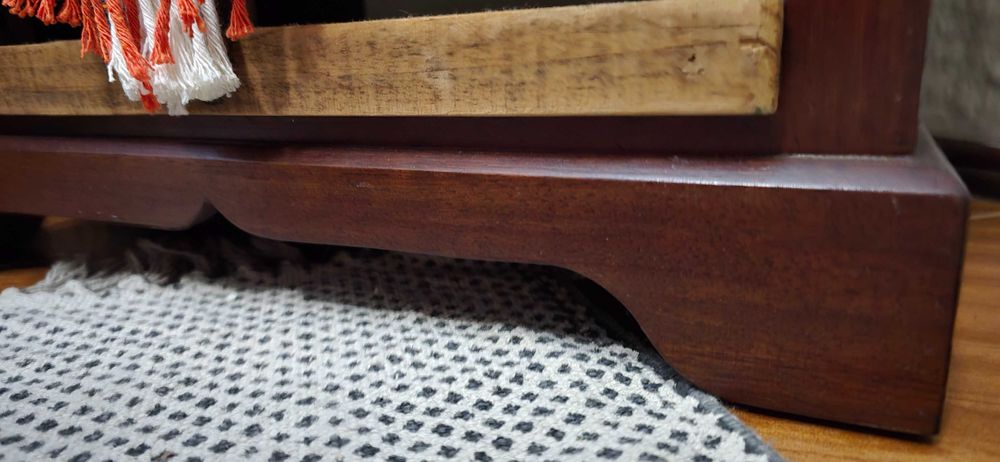 Móvel madeira maciça