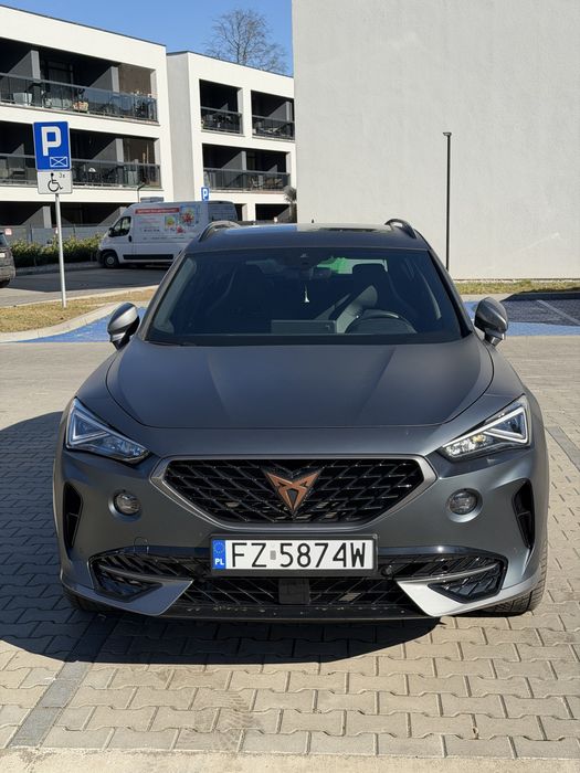 Cupra Formentor bezwypadkowy oryginal