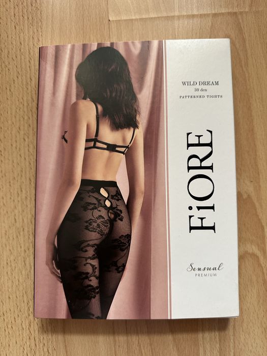 Kwieciste rajstopy z dziurką WILD DREAM Black 4