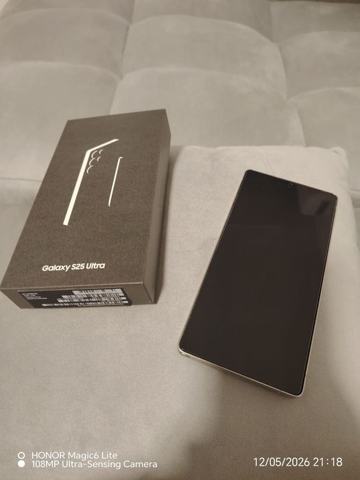 S25 ultra 1 Tb..
