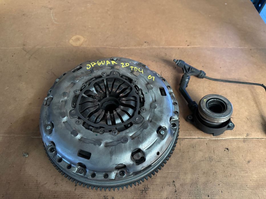 Volante Bimassa + embraiagem jaguar X TYPE 2.0D COMO NOVA