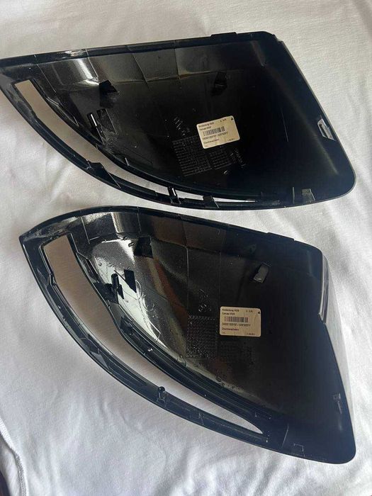 Carcaça do retrovisor Mercedes Vito Tourer VS20 
(esquerda)