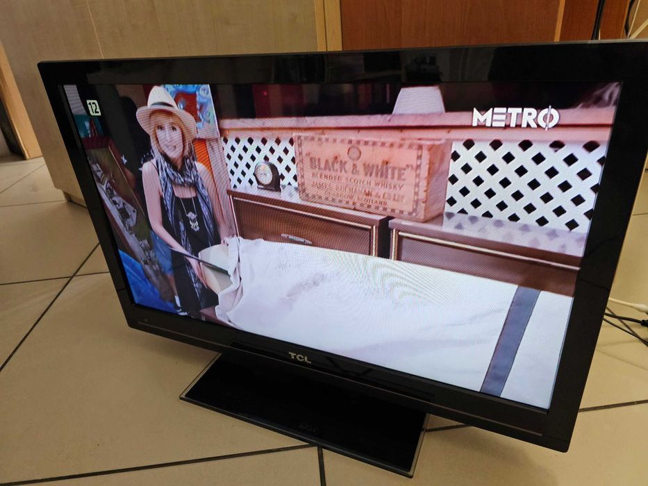 Telewizor TCL L32D3300C 32" HD Ready