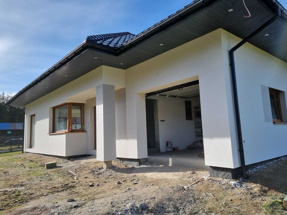 Elewacja , docieplenia , podbitki