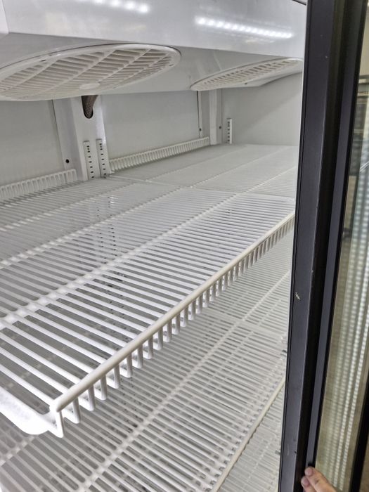 Холодильна шафа- Холодильник