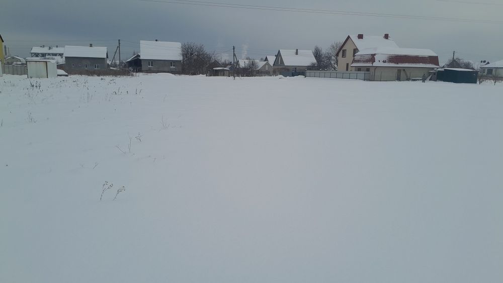 Продам земельну ділянку хмизи  Кобзаря.