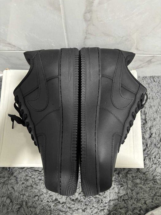 Кросівки Nike Air Force 1 Black Low