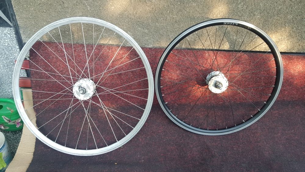 Koło 26 i 28 cali prądnica Shimano, lampki ledowe komplet