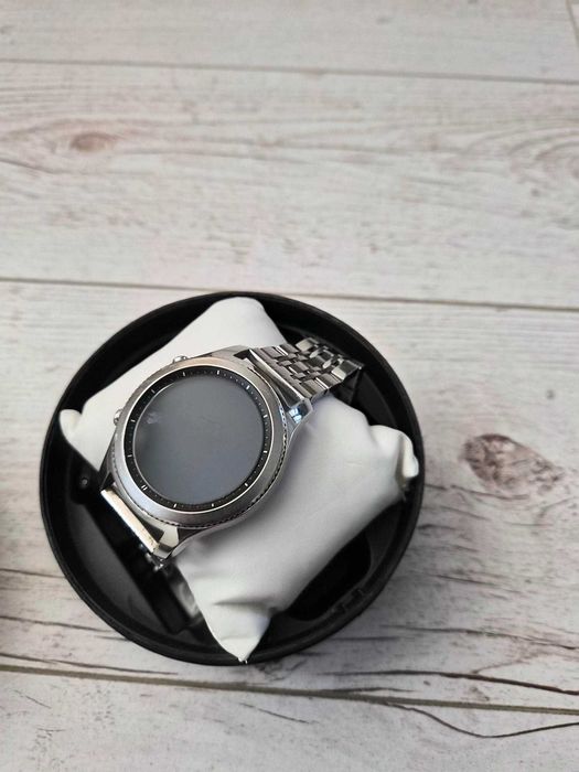 Смарт-годинник Samsung gear S3 classic