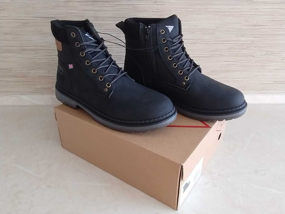 Buty męskie ocieplane sznurowane z zamkiem roz. 45 POCZTEX