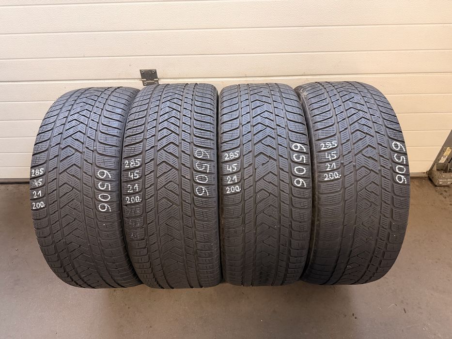 Opony zimowe Pirelli 285/45/21 113W