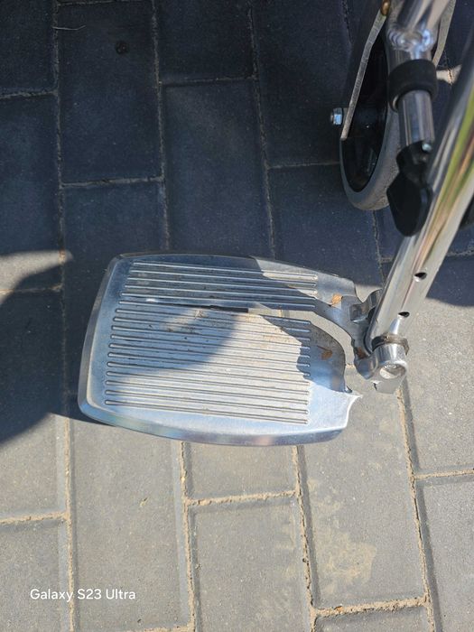 Wózek inwalidzki lekki
