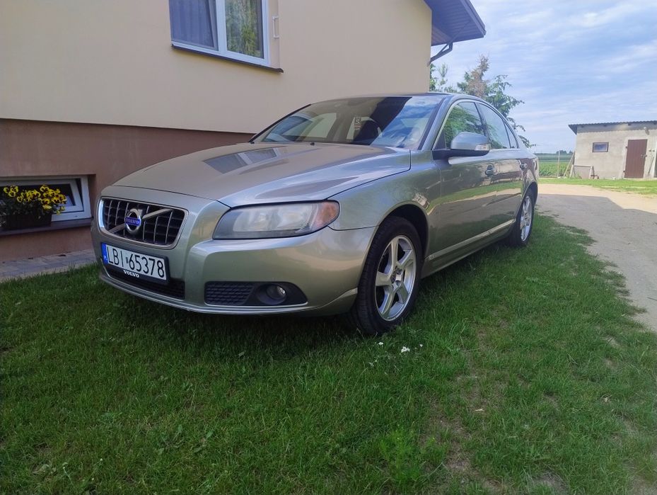 Volvo S80