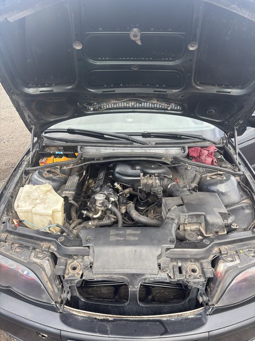 Продам БМВ е46..