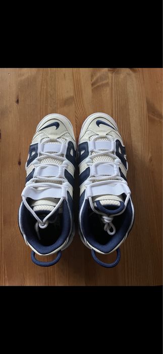 WMNS nike air more uptempo