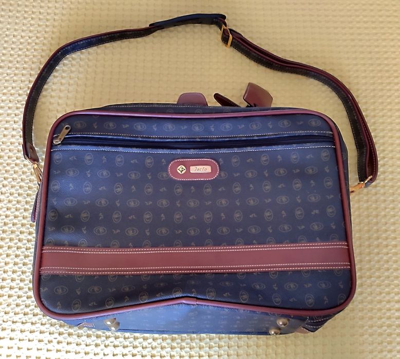 Mala de viagem JACTO dim. 45x31x14 cm