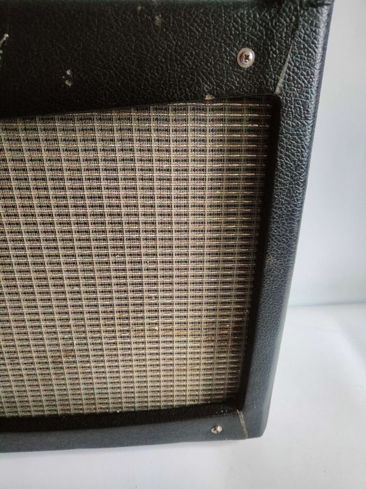 Fender Mustang I V2 wzmacniacz combo gitarowe w złym stanie uszkodzone