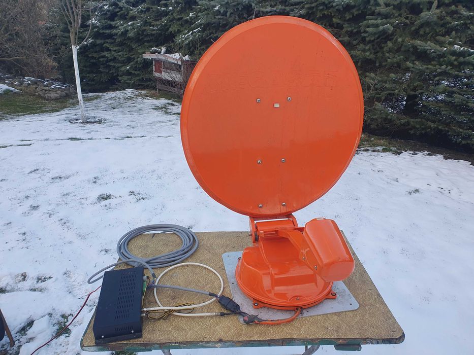 Satelitarna antena Caravanman 65 Premium