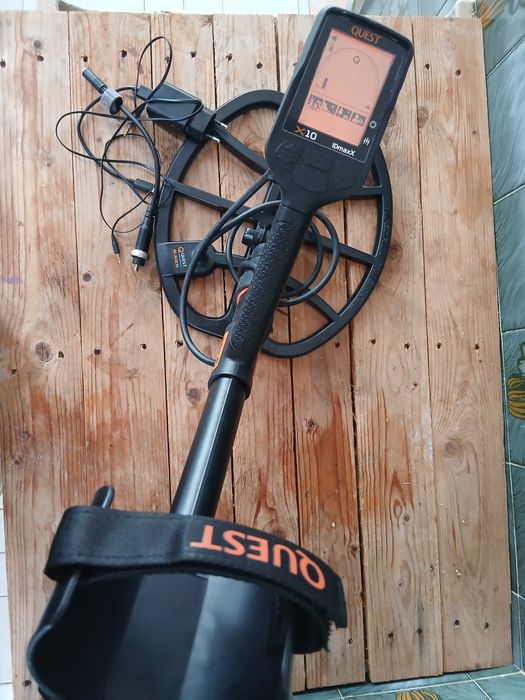 Detector de metais Quest X10 IDmaxX