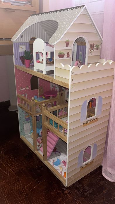 Casinha de Bonecas