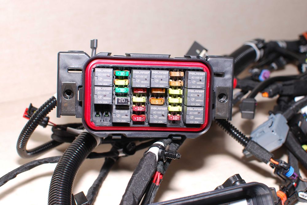 Polaris SPORTSMAN XP 1000 55" TRACTOR - instalacja wiązka elektryczna