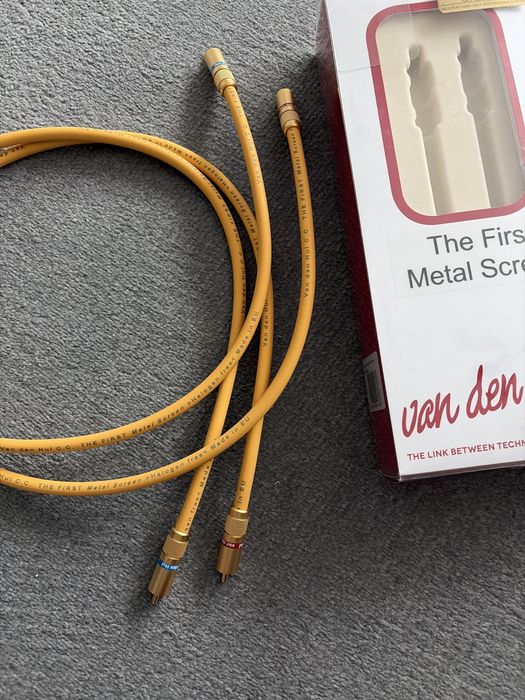 Van Den Hul The FIRST Metal Screen - 1.0 RCA
