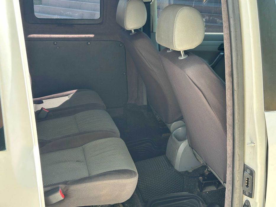 Продам VOLKSWAGEN Caddy пас 2005 2.0d механiка
