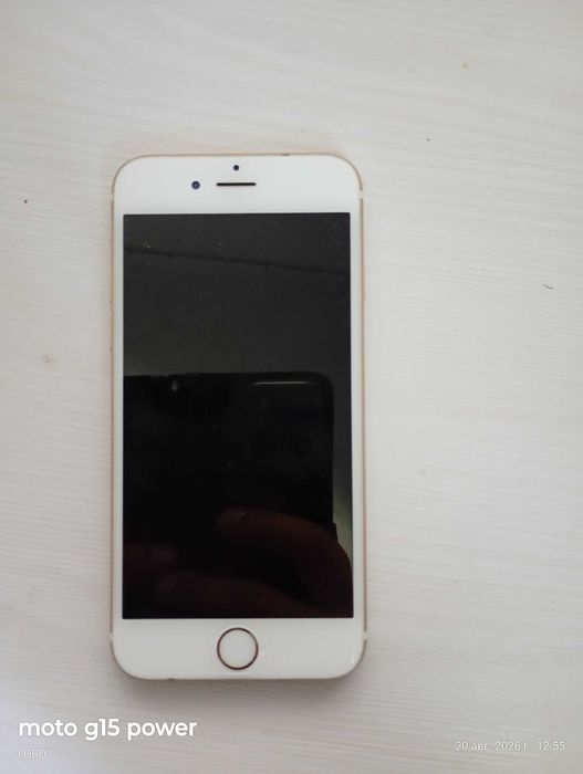 Sprzedaż parę iPhone 6, iPhone 6S