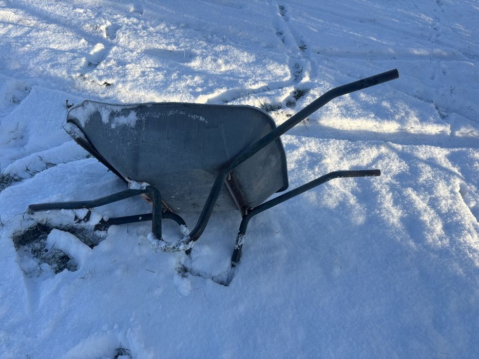 Taczka ogrodowa lekka bez kółka