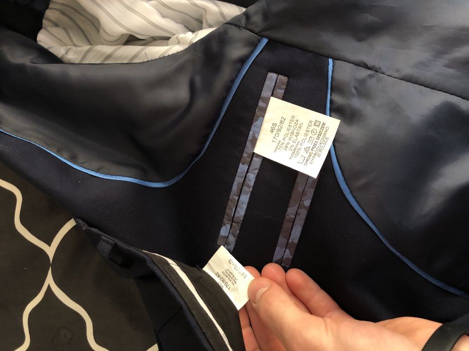 Garnitur granatowy młodzieżowy