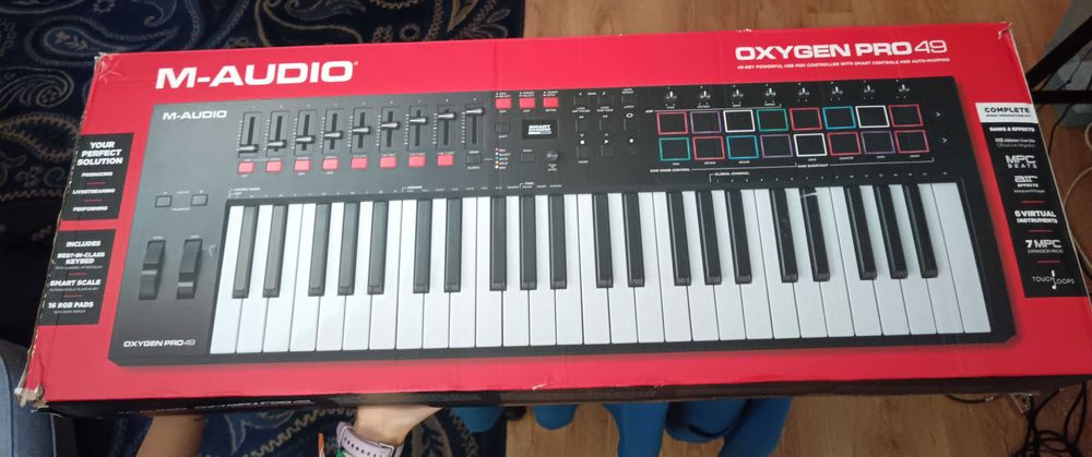 Teclado controlador M Audio Oxygen Pro 49