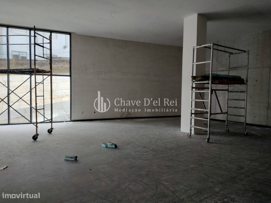 Loja  Venda em Repeses e São Salvador,Viseu