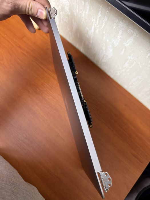 Крышка  матрицы для MacBook Pro M1 A2338